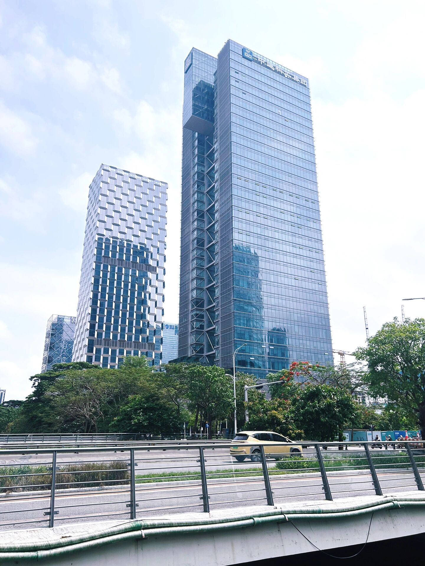 中建科工大厦(实景)