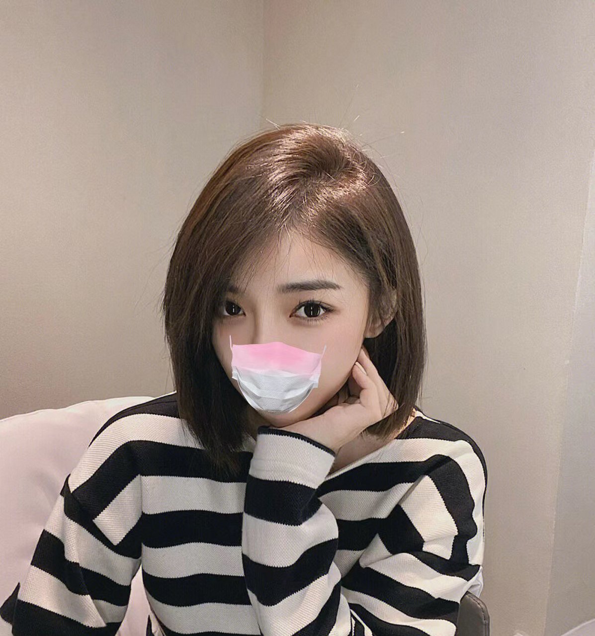 微胖圆脸女生～剪完好看到跺脚的少女感短发 √√长度在脖子位置 根据