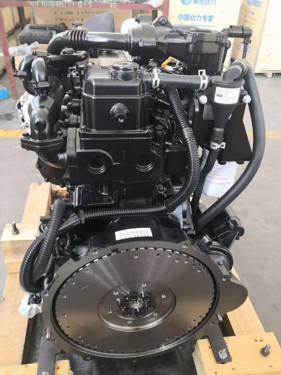 分享大柴498国三配叉车的发动机总成