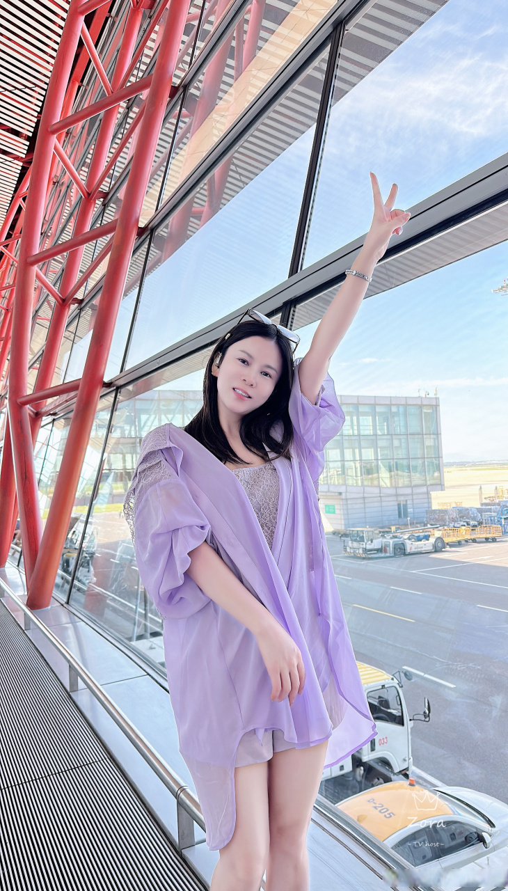 主持人刘美希# 出发!目的地97#南非金砖峰会##金砖国家#02