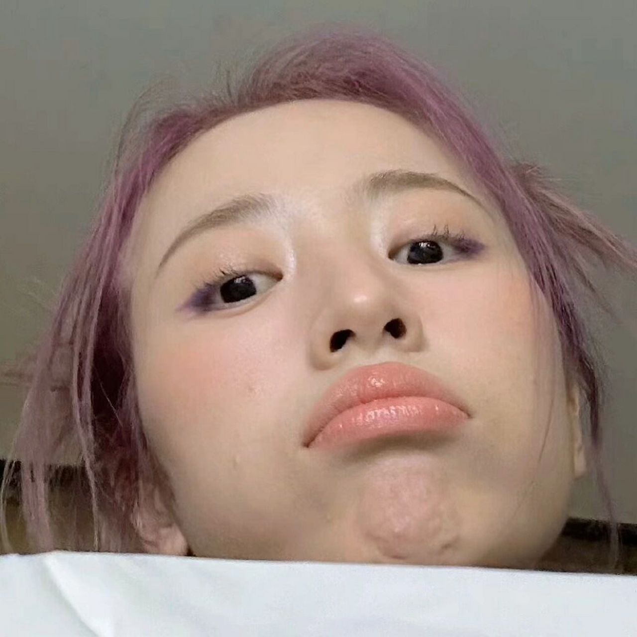 周雨彤|内娱头像大户    这是一期可爱周姐头像!