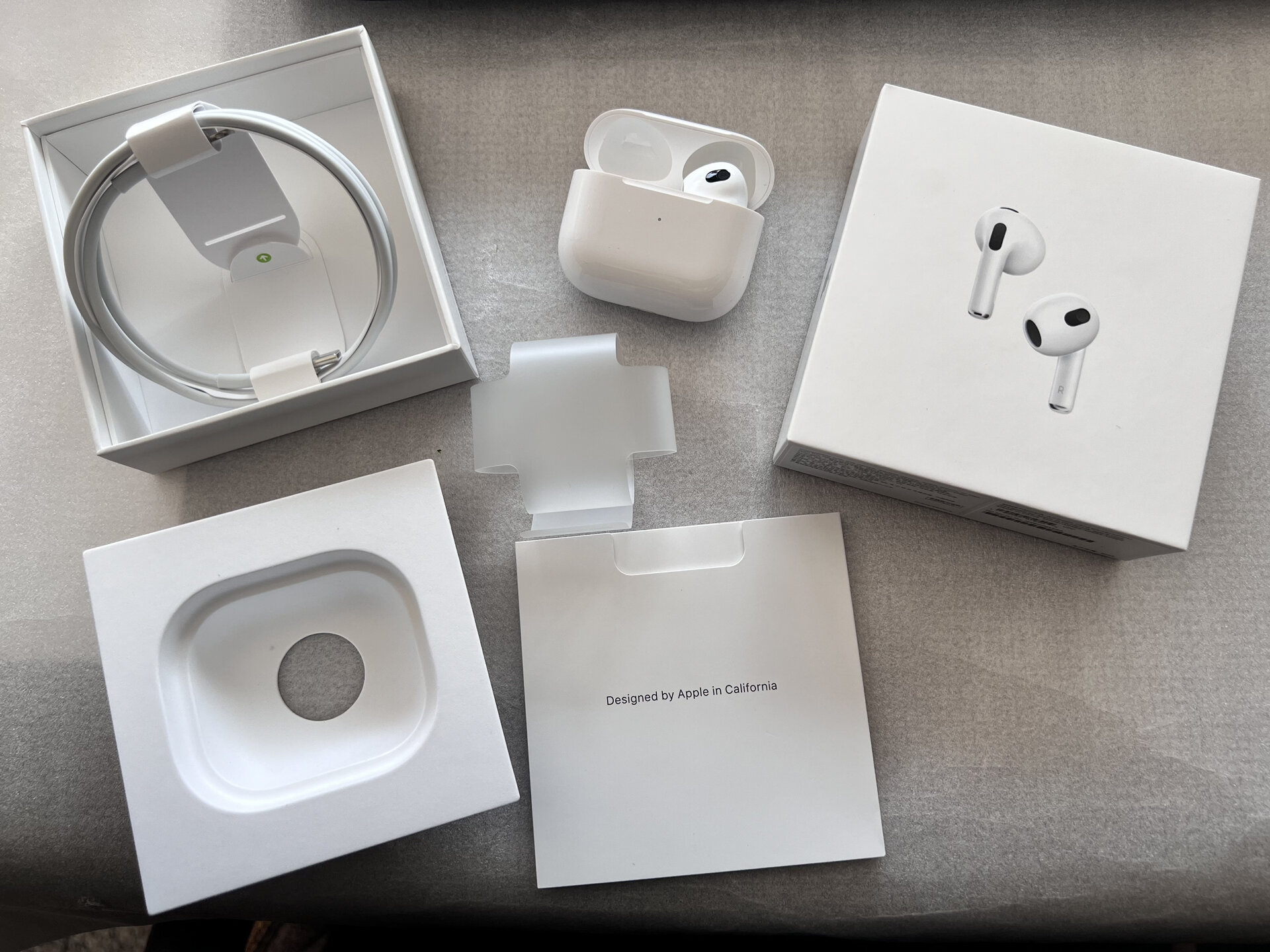 正品airpods3细节图图片