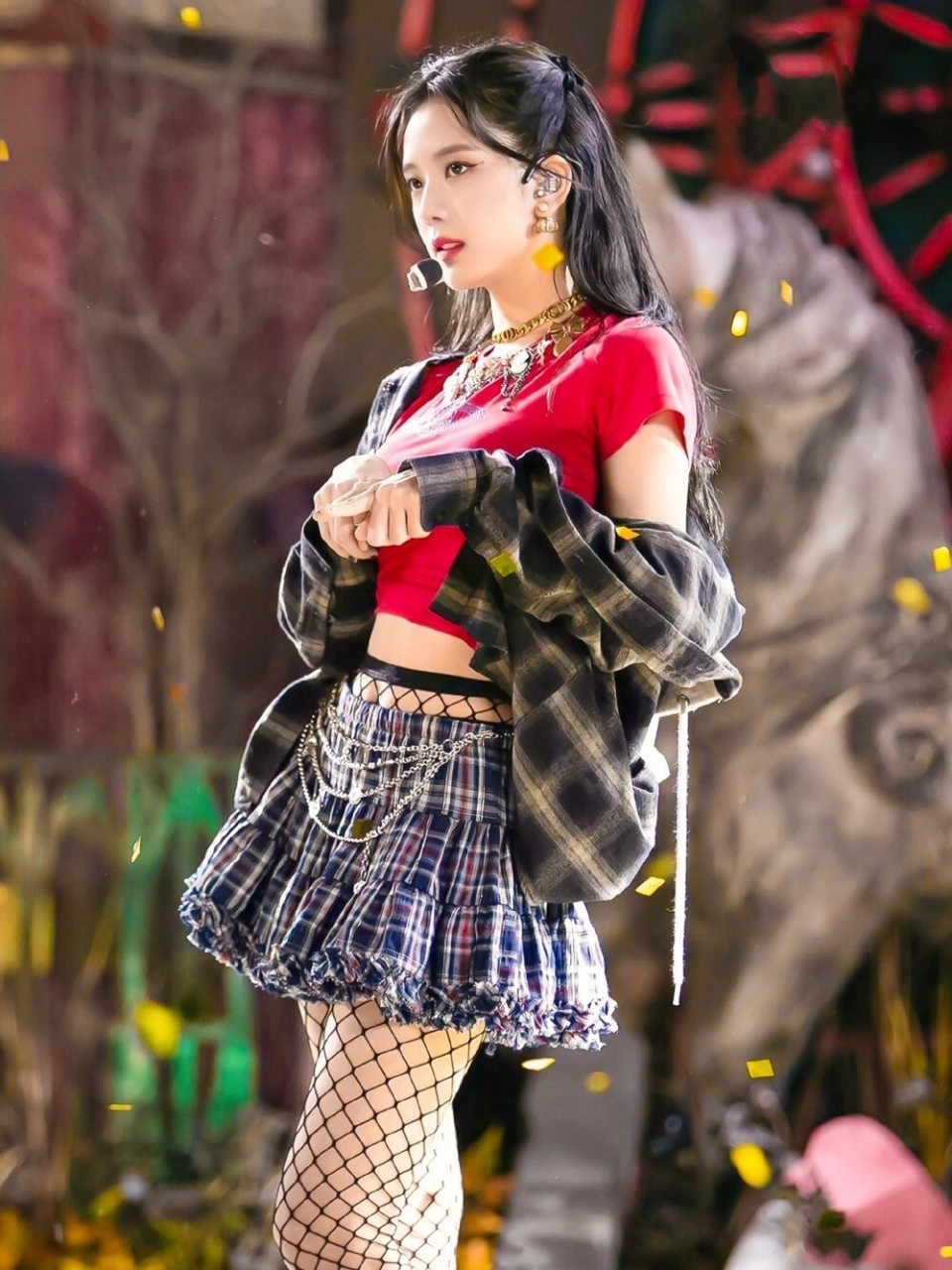 blackpink打歌舞台绝美照片 啊啊啊啊,这一言难尽的服装被四闺女穿上