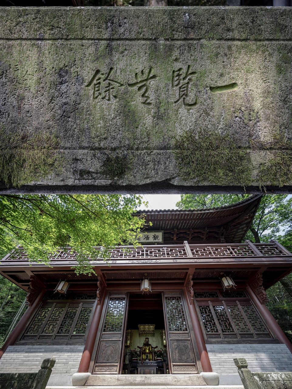 杭州-韬光寺 韬光寺位于杭州市北高峰南坡的巢枸坞内.