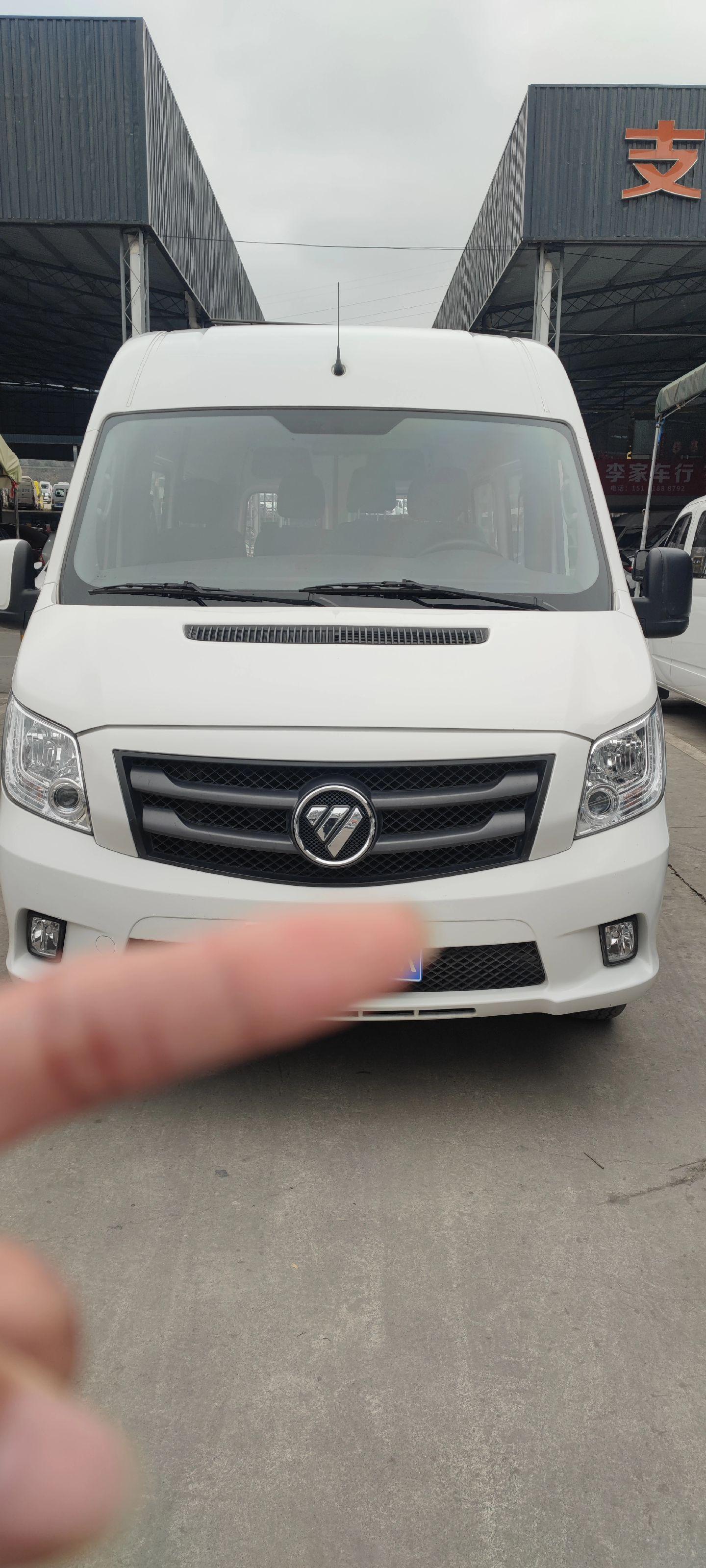 此车出售:图雅诺加长版,5.99米,后双轮,康明斯发动机,柴油2.