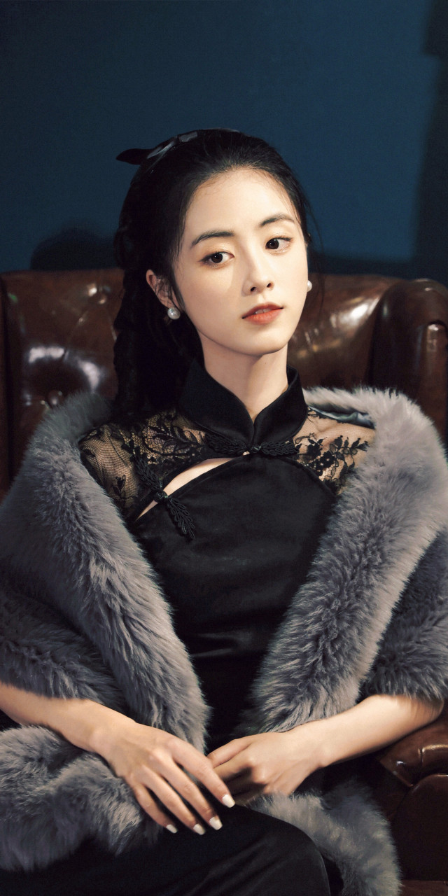 章乐韵多变风格灵魂写真壁纸