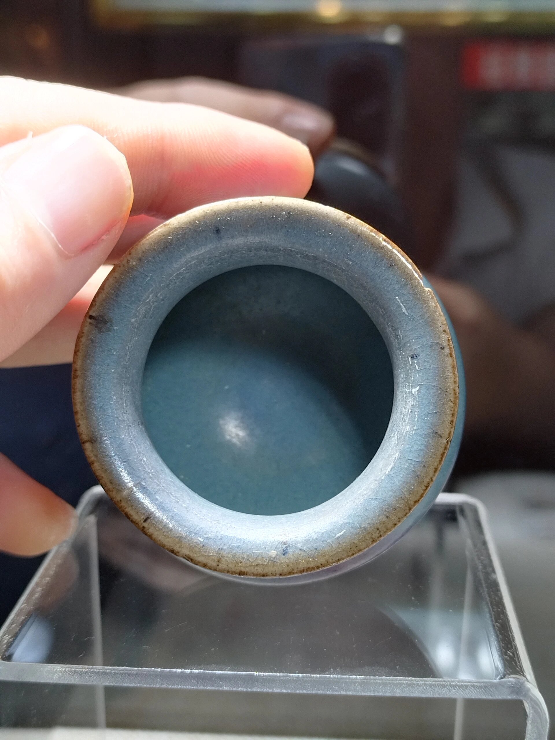 钧窑香炉 宋钧窑三足炉,宋瓷之美,谁与争锋?