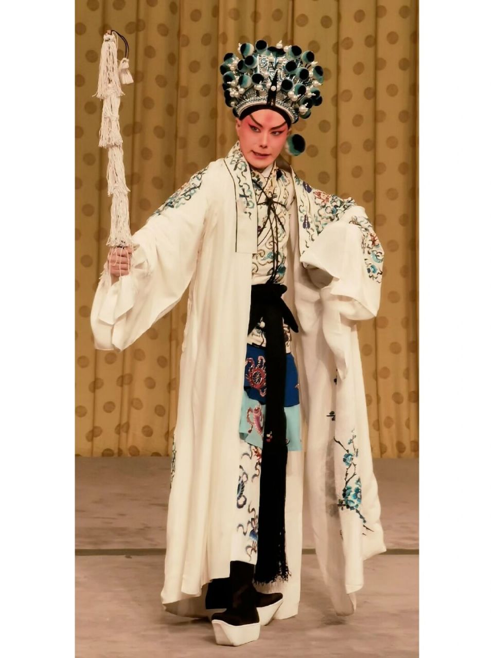 怎一个帅字了得 北京京剧院 优秀青年演员 周恩旭 ——京剧《恶虎村》