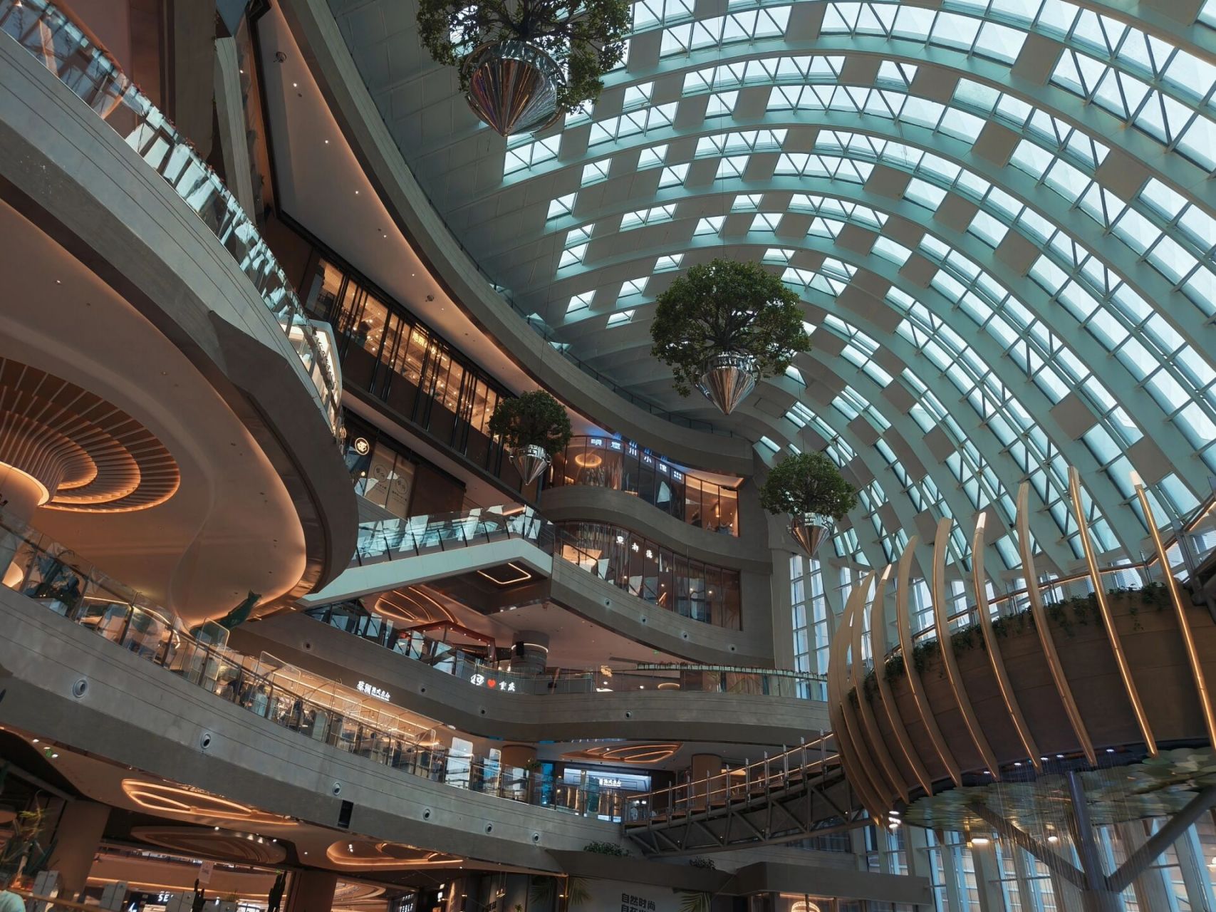 实拍重庆网红打卡点:光环购物公园 95拍摄灵感: 想去重庆玩不知道去