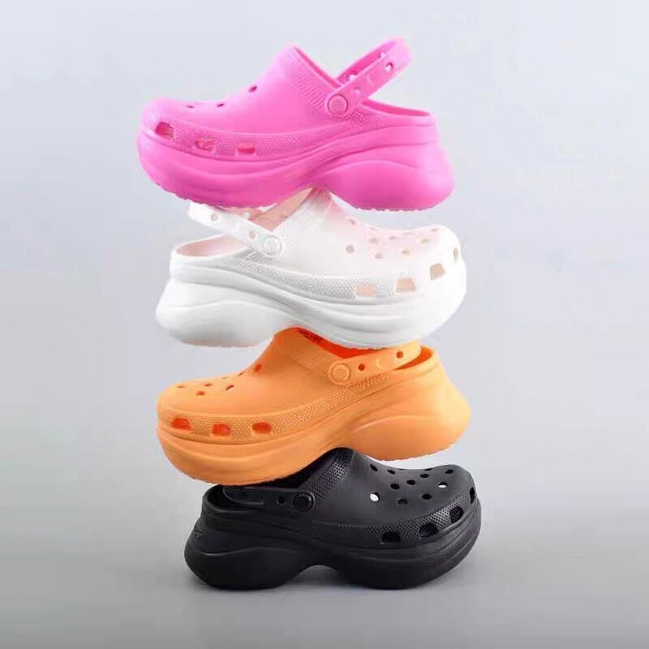 杨幂的crocs洞洞鞋穿搭分享7815 杨幂成为洞洞鞋crocs全球代言人