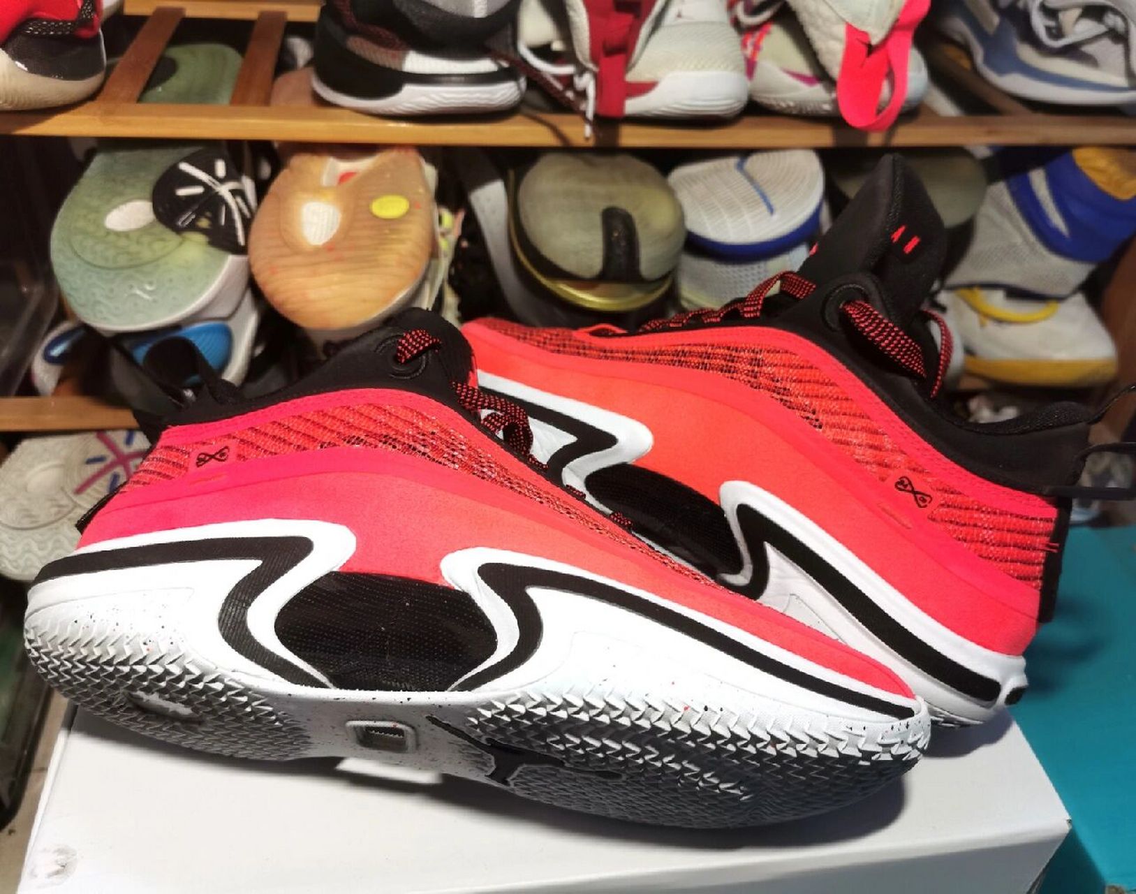 "红外之光"--aj36low实战测评及打分评价 本人身高平均水平以上一丢丢