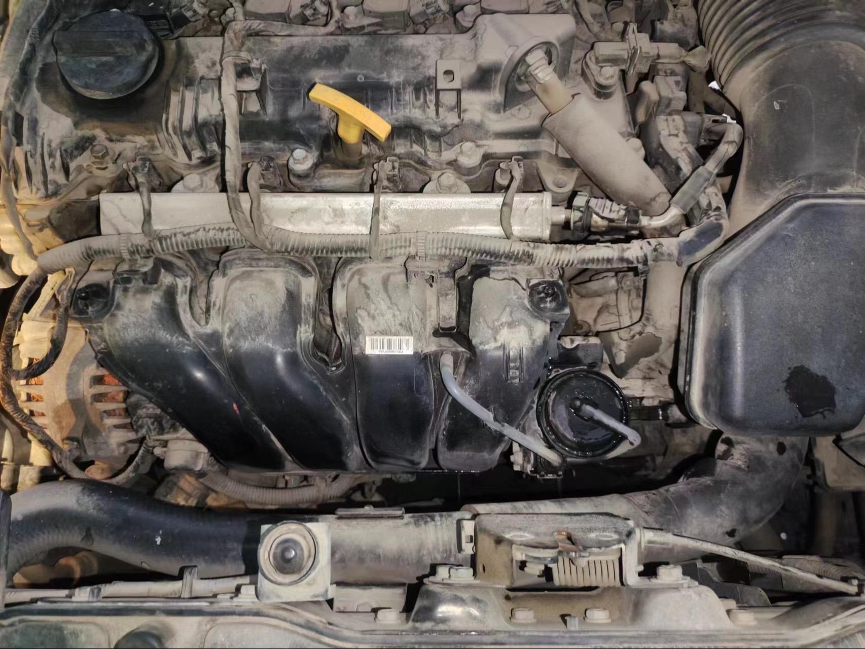 现代ix35 g4na发动机号钢印号位置 发动机正下方机油滤芯旁