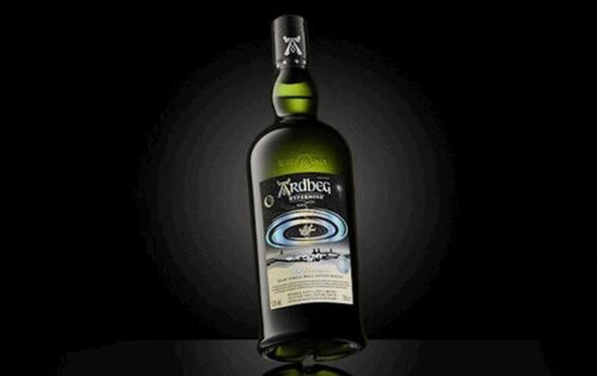 ardbeg阿贝史上最烟燻泥煤威士忌hypernova ardbeg 近期推出了会员