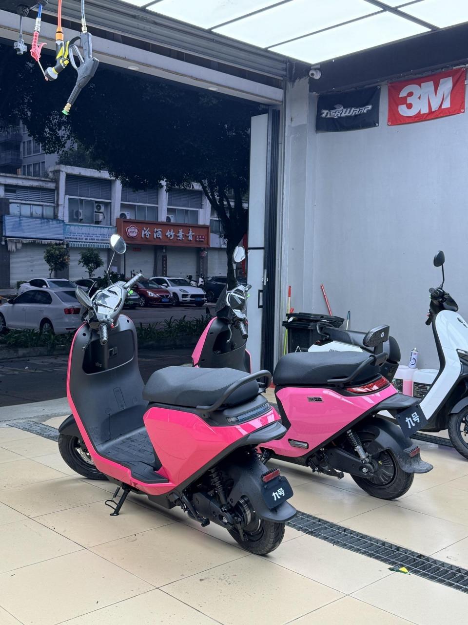 电动车能不能贴膜?当然可以啦.