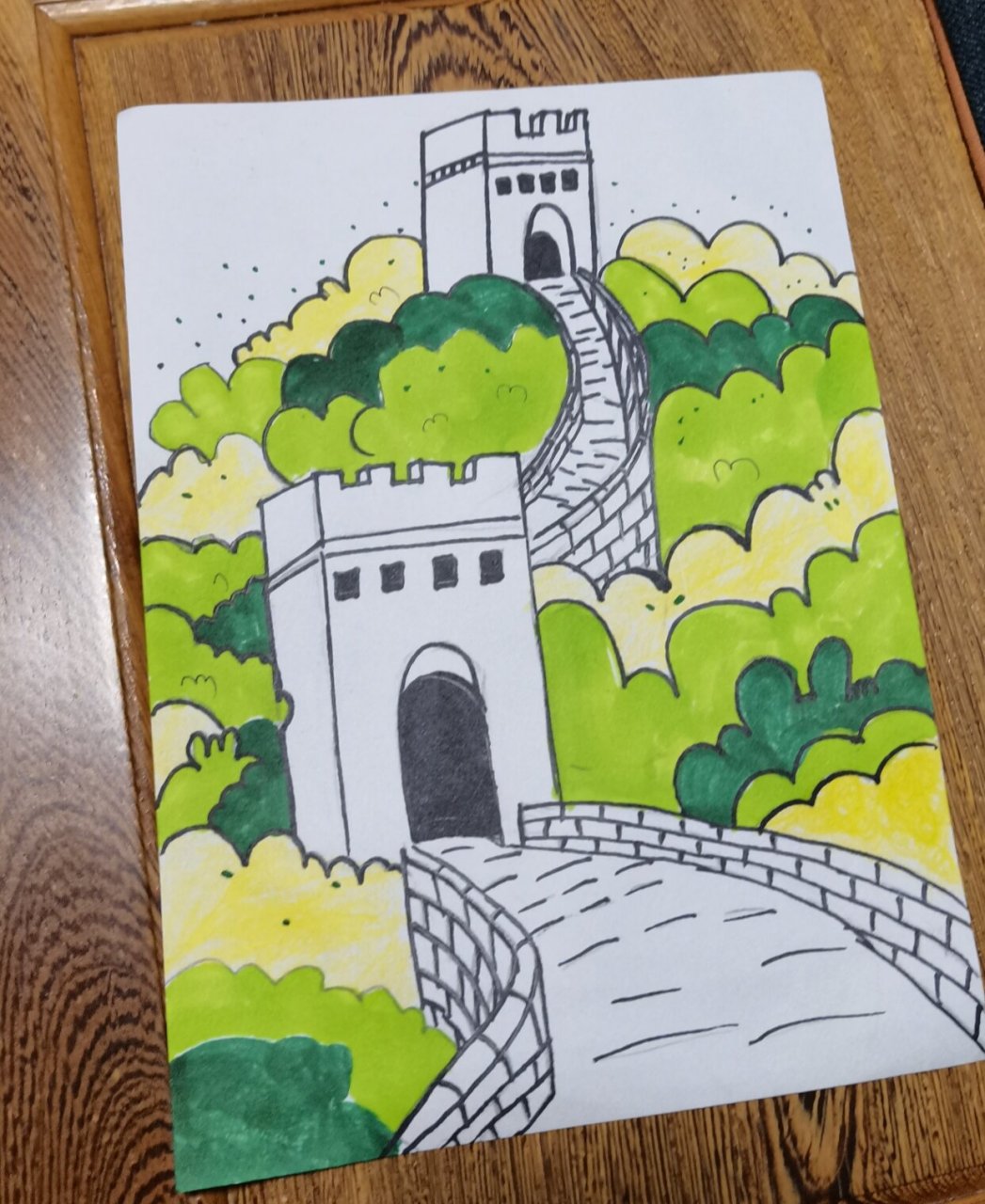 今日家庭美术课 ,今天关注了小林简笔画,偷师一幅《长城》,花了一个