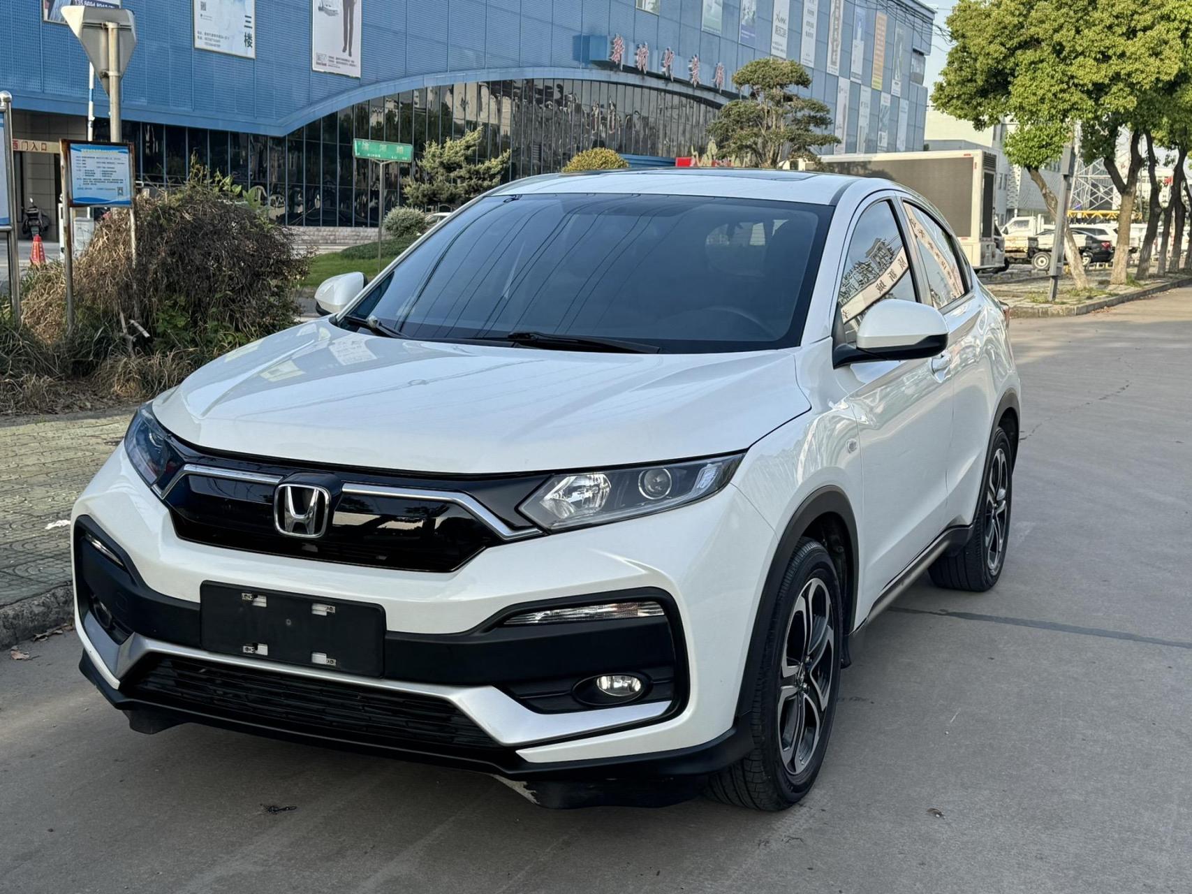 最新到店:2021年本田炫威(x r v)