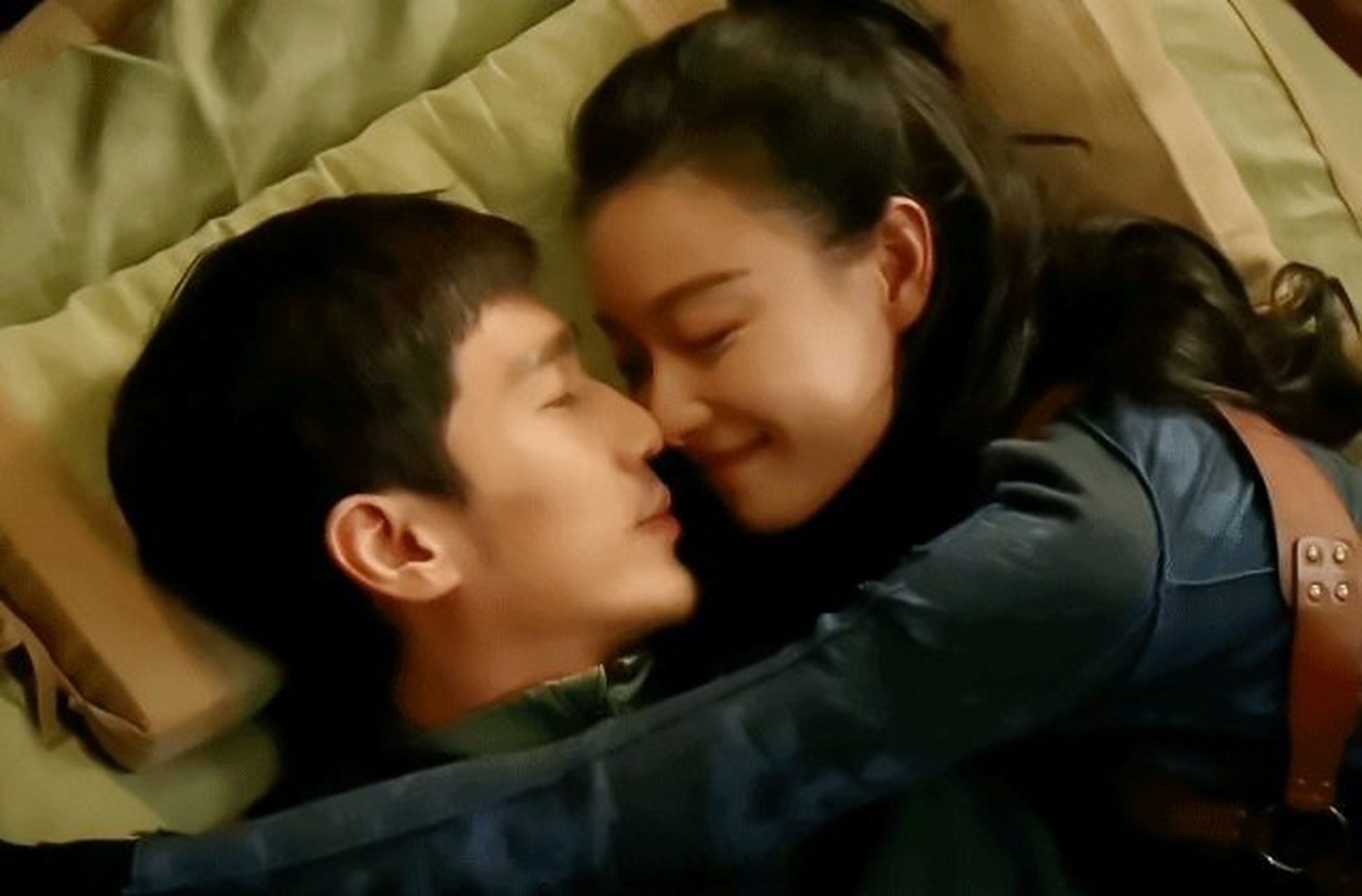 倪妮的西出玉门应该是以事业线为主吧,女主很酷,怎么剪辑剪的像偶像剧