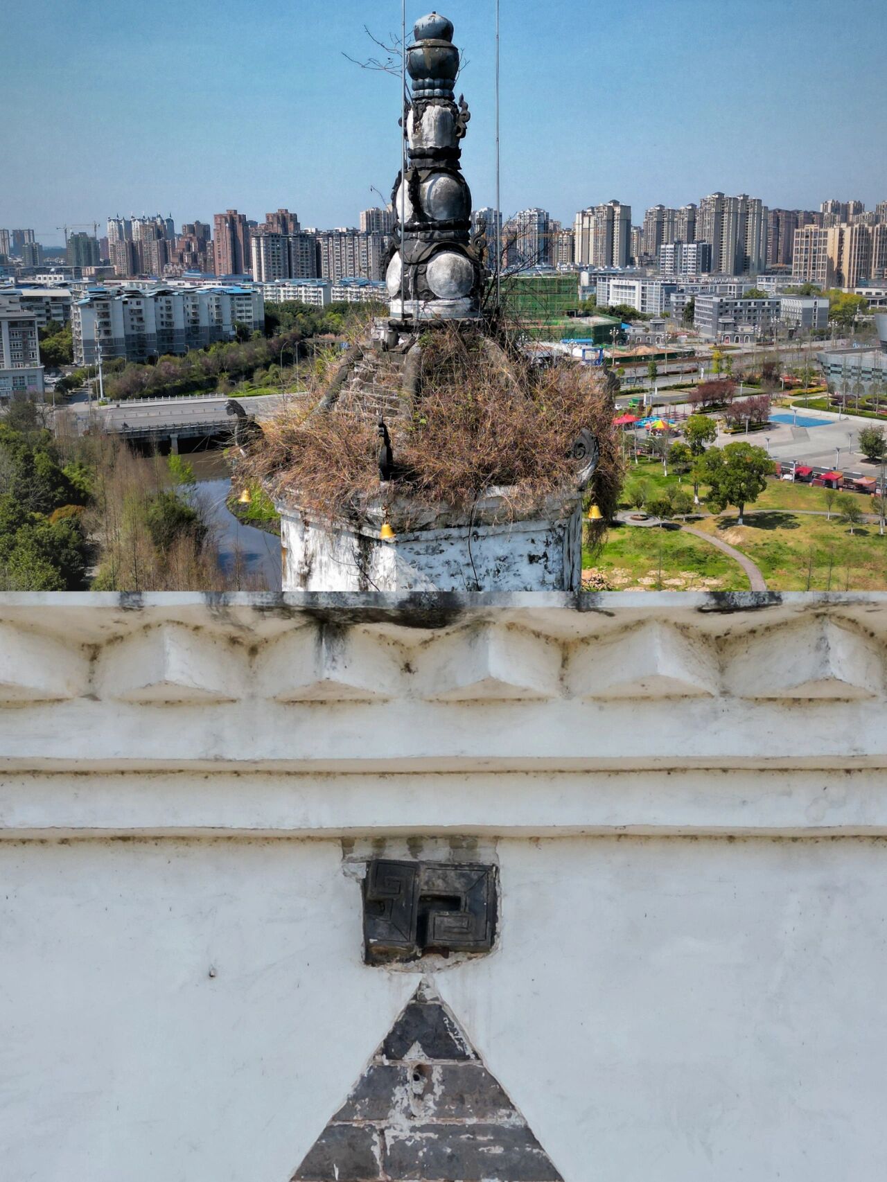 进士文化园 回龙塔 始建1824年距今199年,塔位于四川省南充市 营山县
