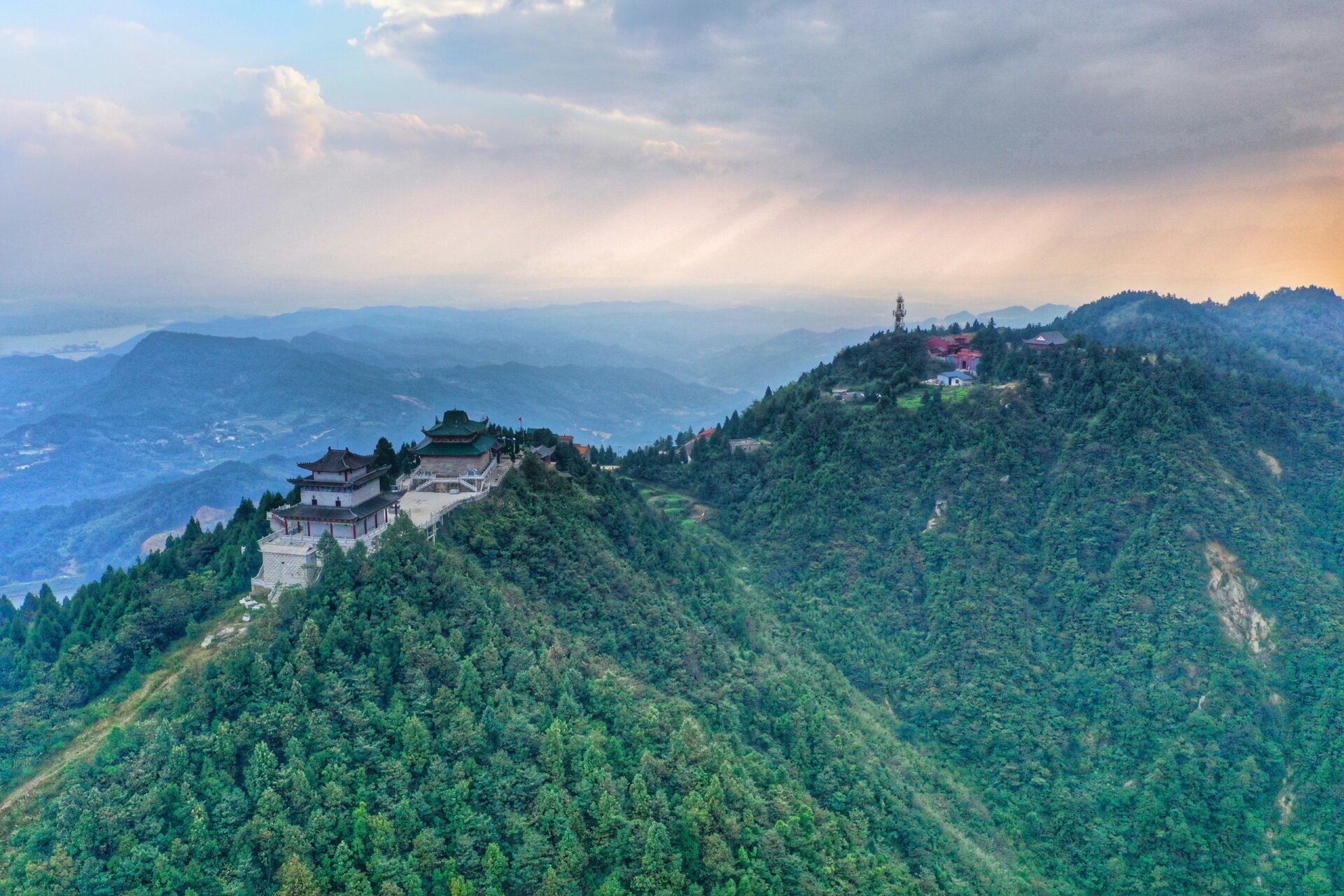 岳阳必去的山,大云山徒步环线 去岳阳徒步,一定要去大云山7215