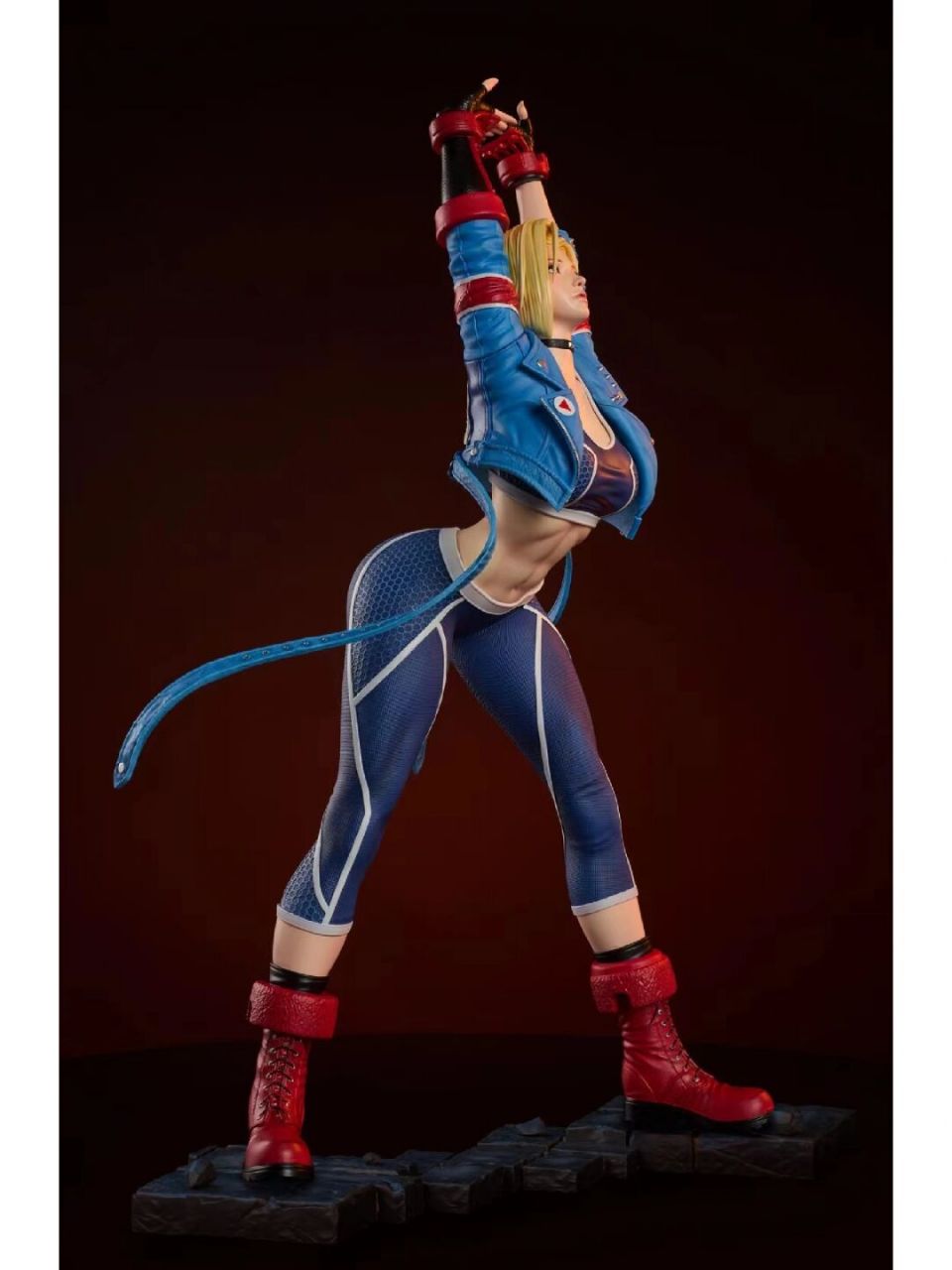 18号打架前热身 #手办# #gk雕像# #人造人18号# #人造人17号# #七龙珠