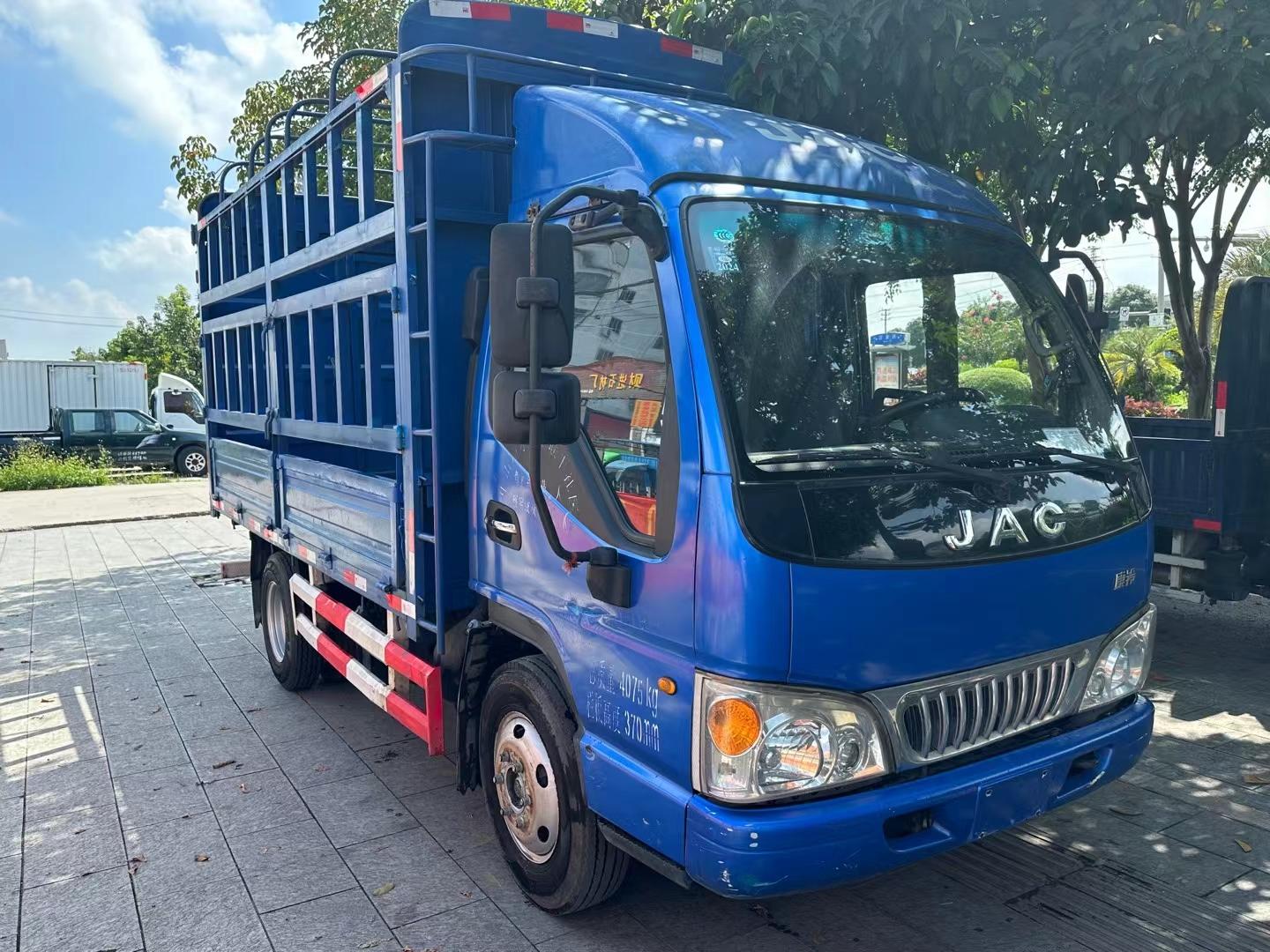 江淮康铃h3高栏全柴发动机,国5排放,带方向助力,汽刹:空调,车箱长3.