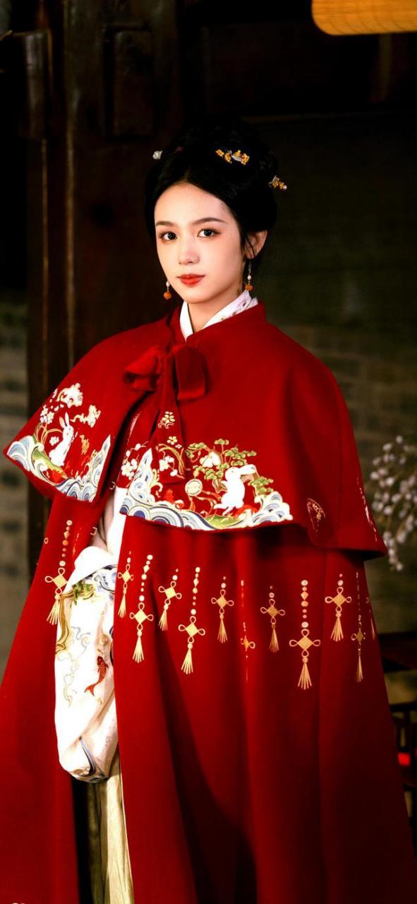 周也红衣撑伞古风壁纸写真图集