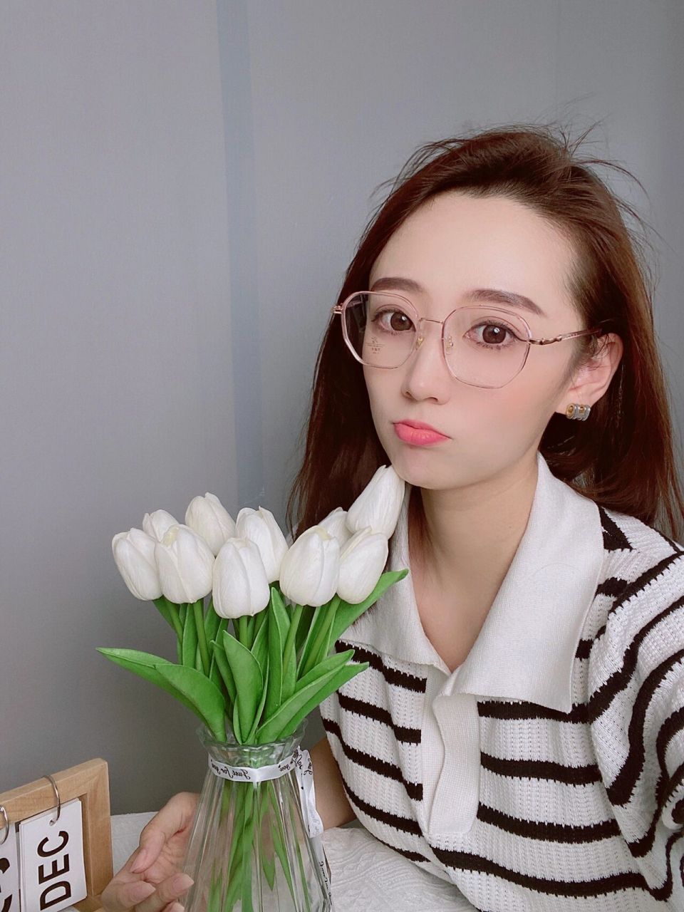 脸大女生一定要带的眼镜 仙女必备 脸大女生一定要带的眼镜 仙女必备