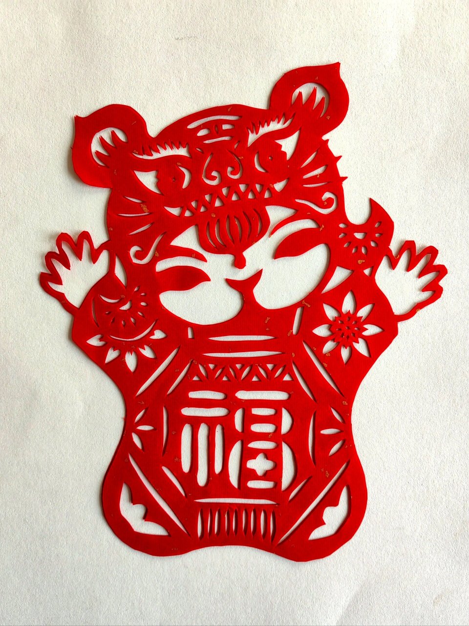 剪纸-《福娃》 戴虎头帽的小福娃,又一个超喜欢的剪纸超喜庆