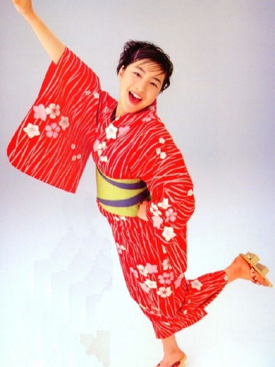 广末凉子(和服少女)