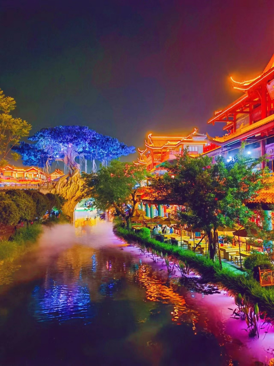 四川版大唐不夜城96眉山东坡水街90 随着前段时间爆火的《梦华录