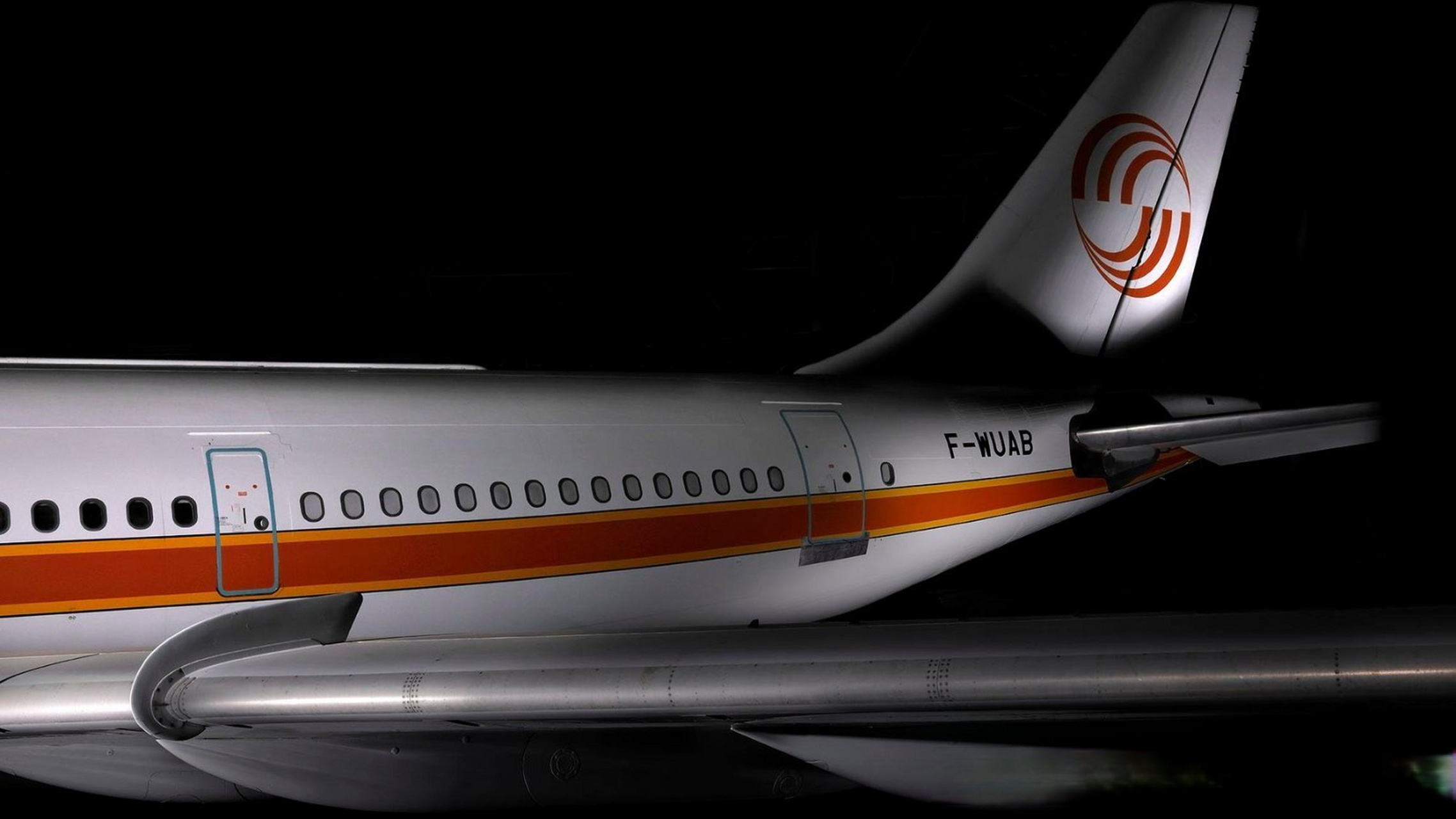 空客发图纪念a300首飞50周年