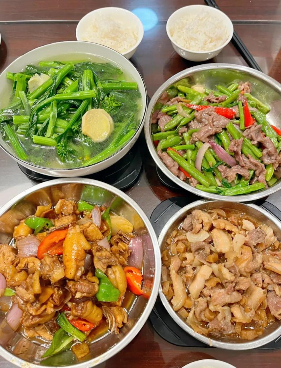 图二,湖南家庭简餐. 图三,湖北家庭简餐.