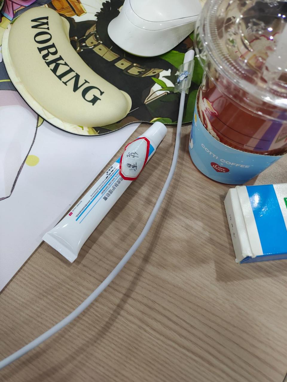 目瞪口呆(重度汗疱疹) - 蕞蕞蕞蕞蕞大的缺点就是味道不好闻 也不知道