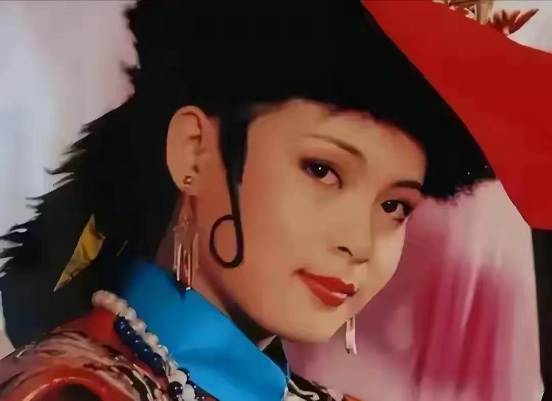 压海棠,恭喜90多岁中央美院原院长靳尚谊"枯木逢春",正式与47岁演员