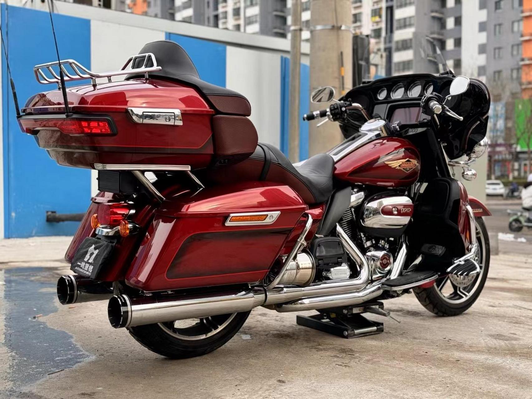 2023年大贸哈雷旗舰滑翔  120周年限量版 国四排放 个人一手实表5000