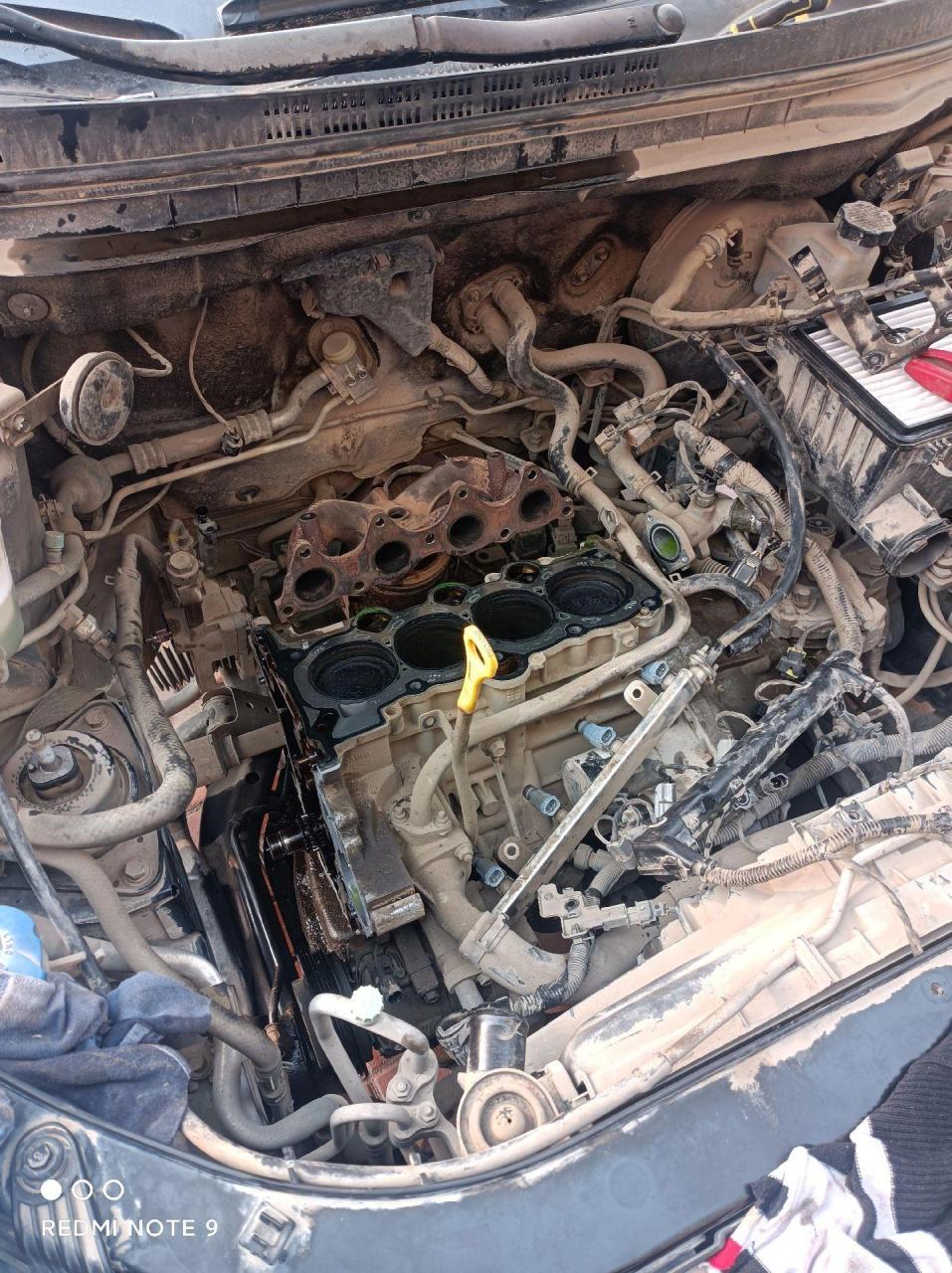 大修缸盖.现代悦动1.6,正时链条跳齿,太无情了,不给气门留一点面子