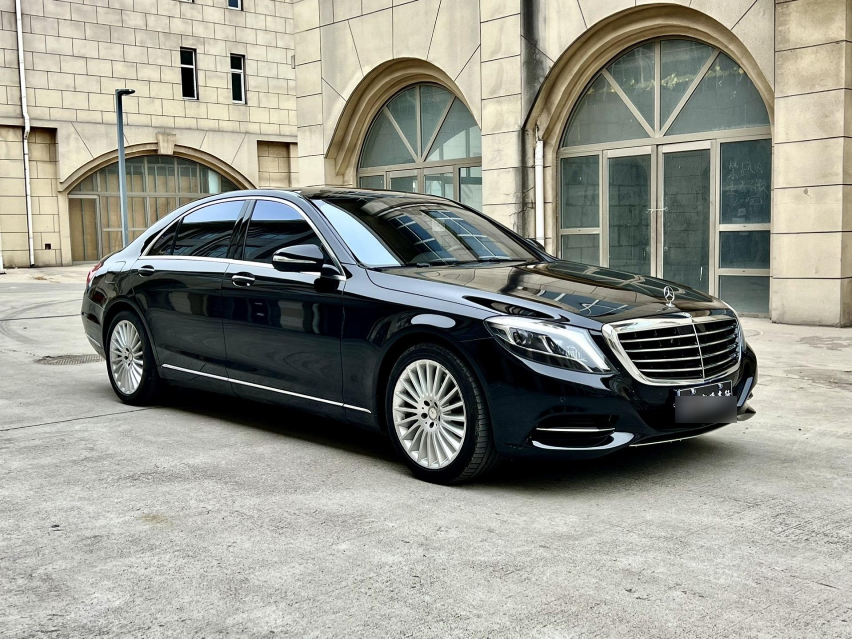 s500l奔驰价格是多少图片