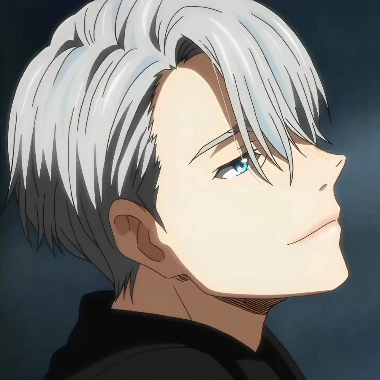 维克托长发vs短发 番名:冰上的尤里