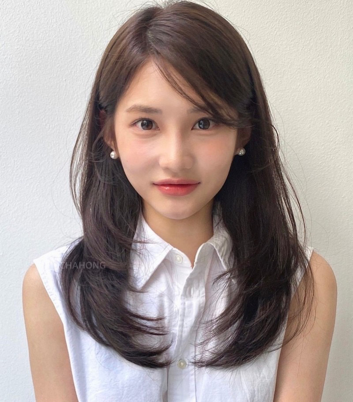 韩式高层次 锁骨发 韩式高层次锁骨发 修饰脸型  韩式造型烫 	 中山