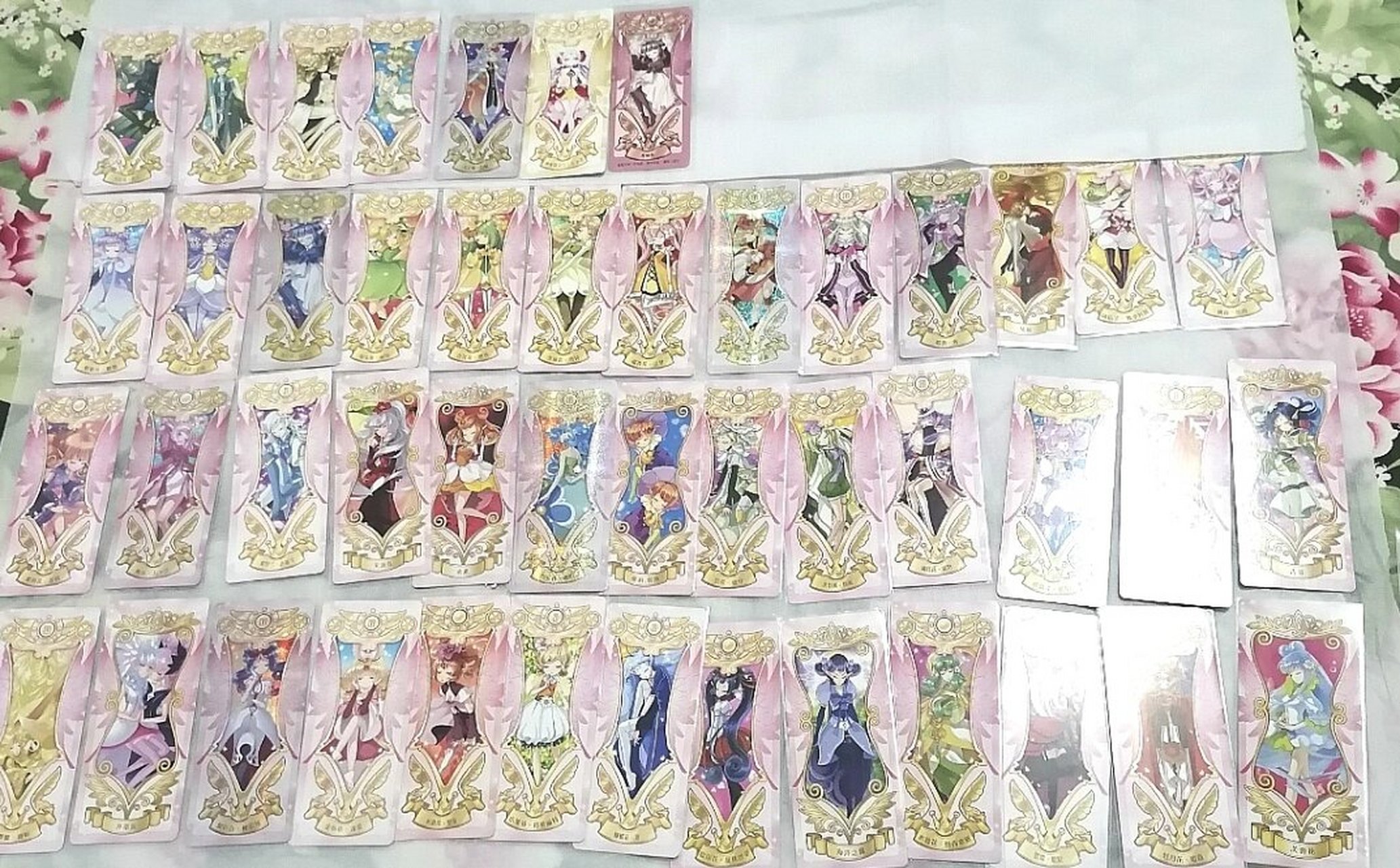 收到的小花仙卡(差黑化画戟和进化燃香就收完官方出过的卡牌/非所以)
