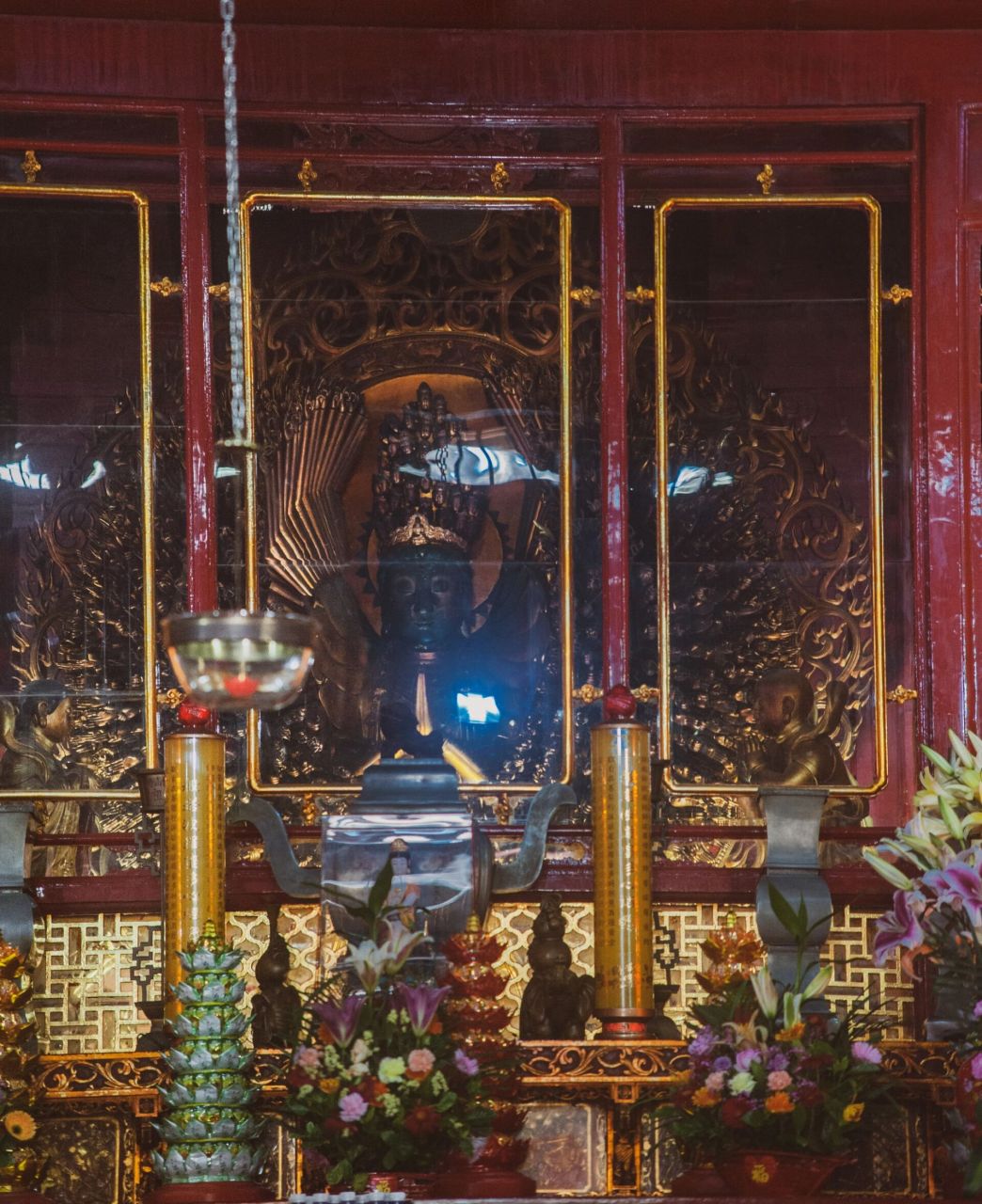 泉南佛国 | 安海龙山寺千手观音 《晋江县志》:"安海龙山寺,在八都