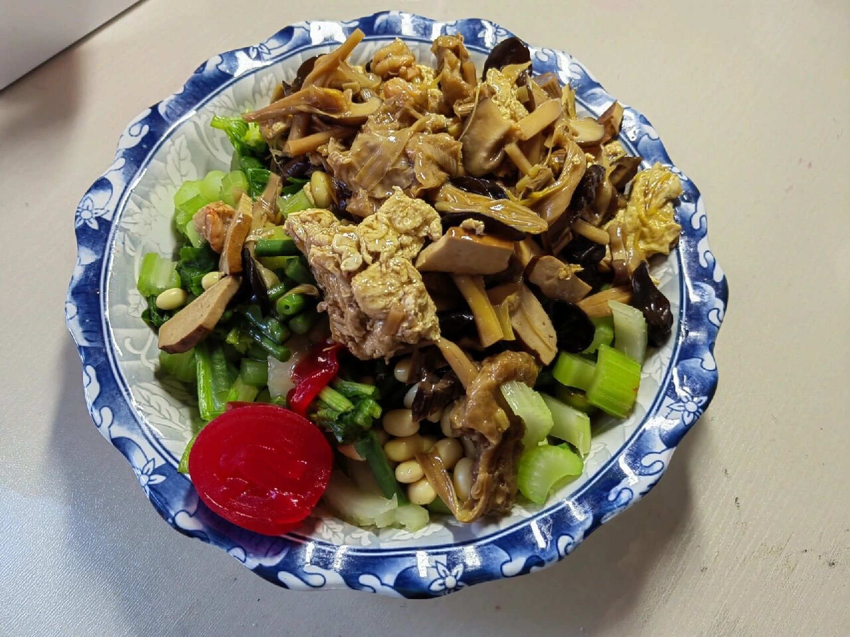 天津过生日必备之红粉皮捞面(σ11ω11)σyo 打卤面,菜码,红粉皮.