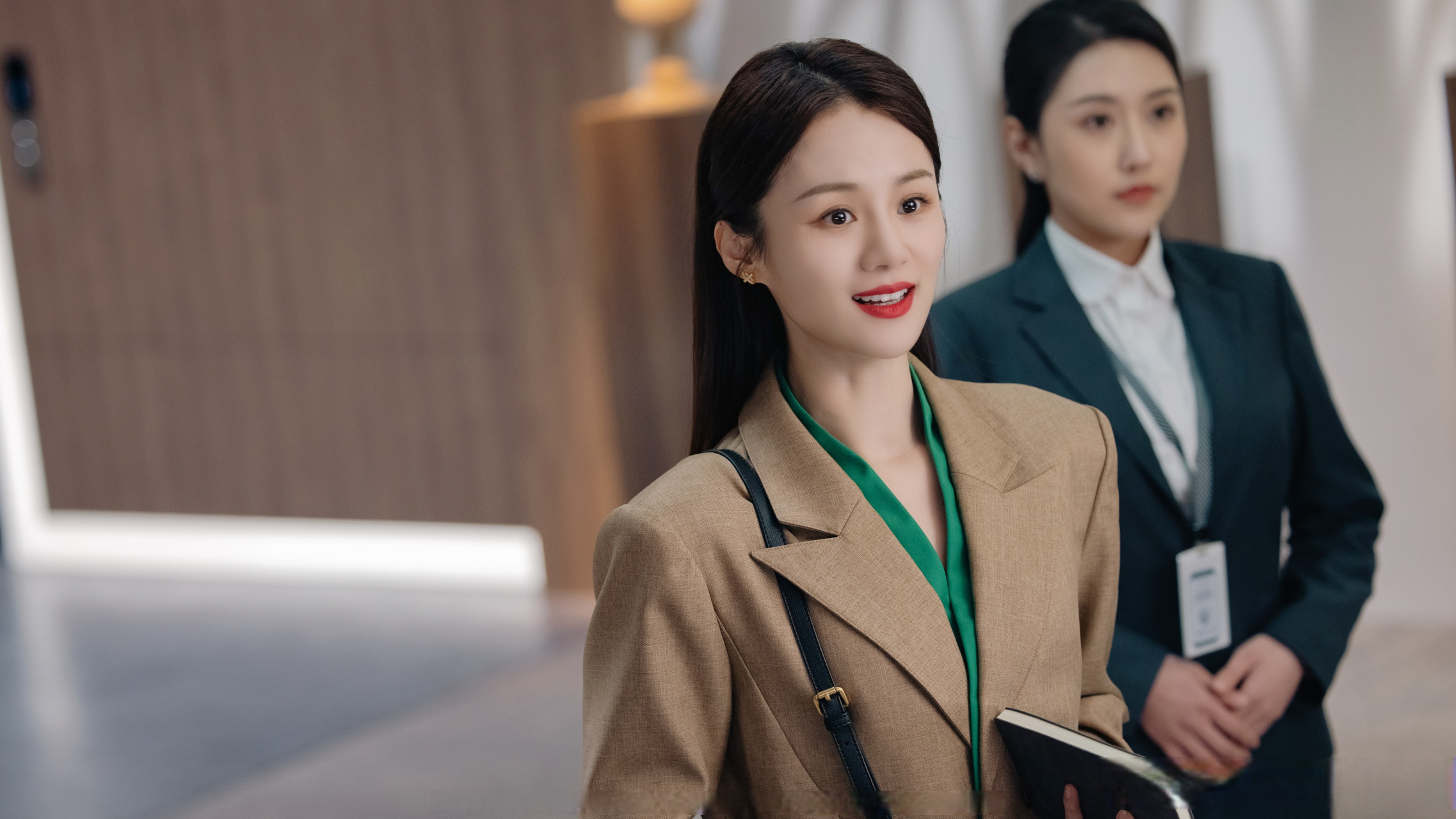 以爱为营# 播出渐进尾声,小秘书分享几张@安悦溪 的剧照给你萌作为