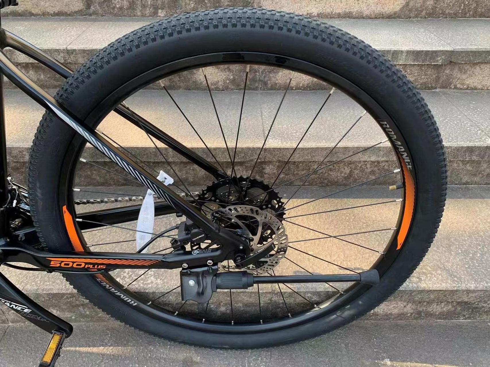 喜德盛传奇500plus,17寸车架轮子27.