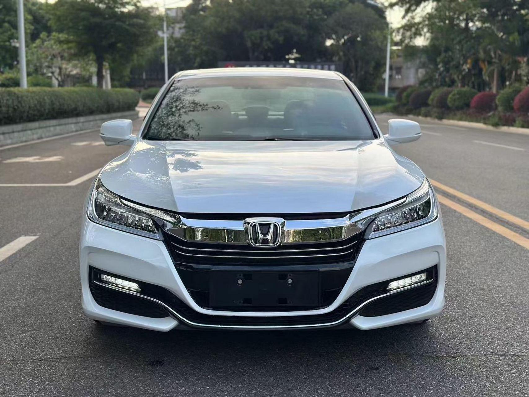 18年最美九代半雅阁2.