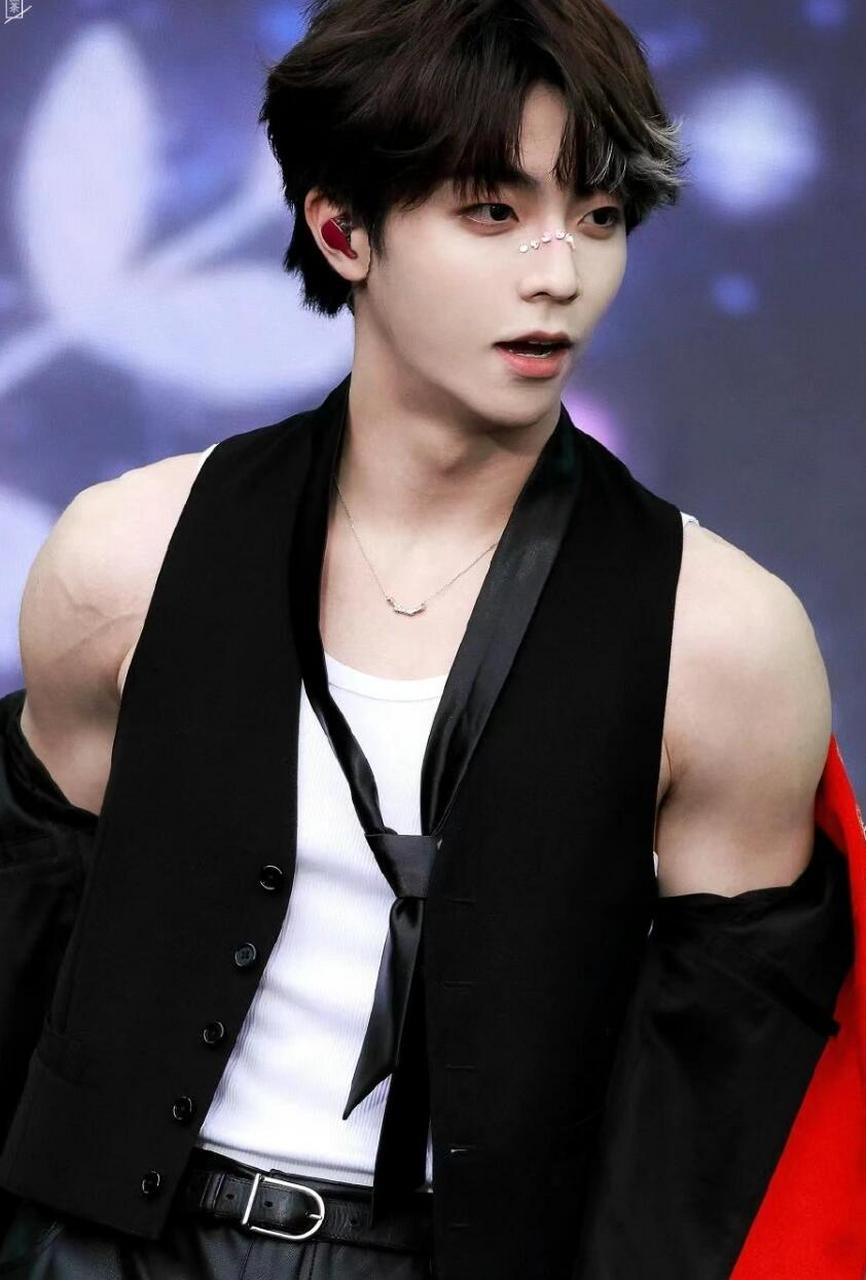 挑战发100期明星神图———陈立农(可投稿哦) 挑