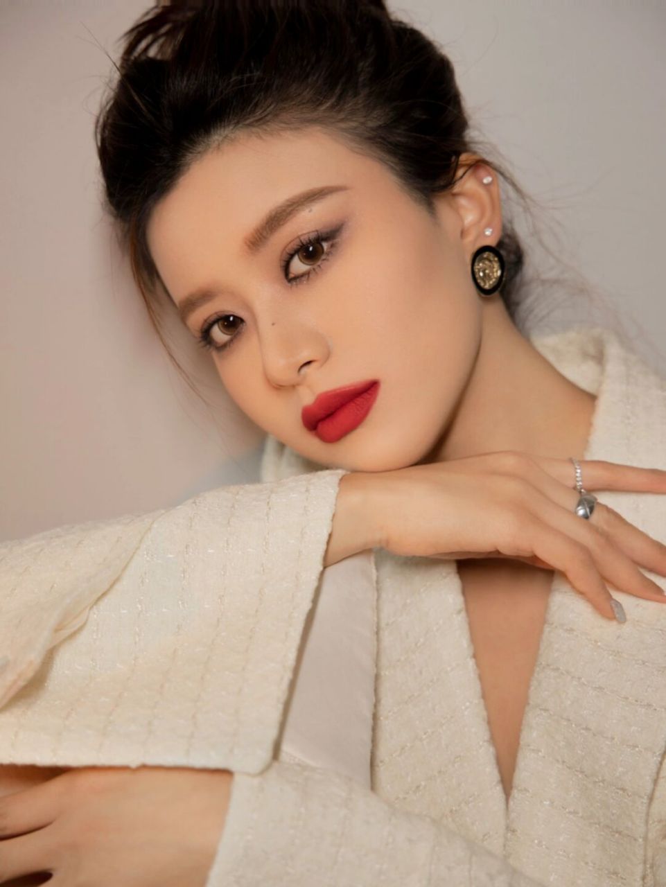 今日就分享职场上的妆容.