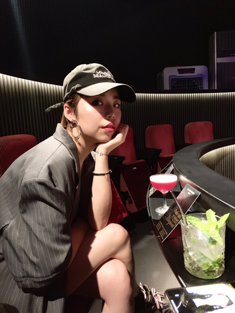 bar 【地址】巨鹿路158 97这是坐落在巨鹿路158里最低调的酒吧,和