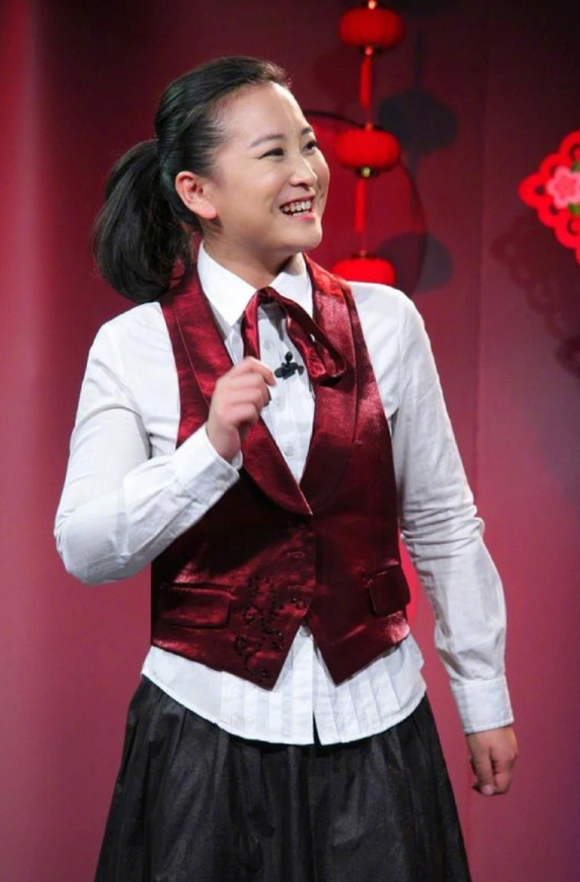 贾玲为了新片要减重100斤,看来我们瘦版的美丽玲姐即将回归啊!