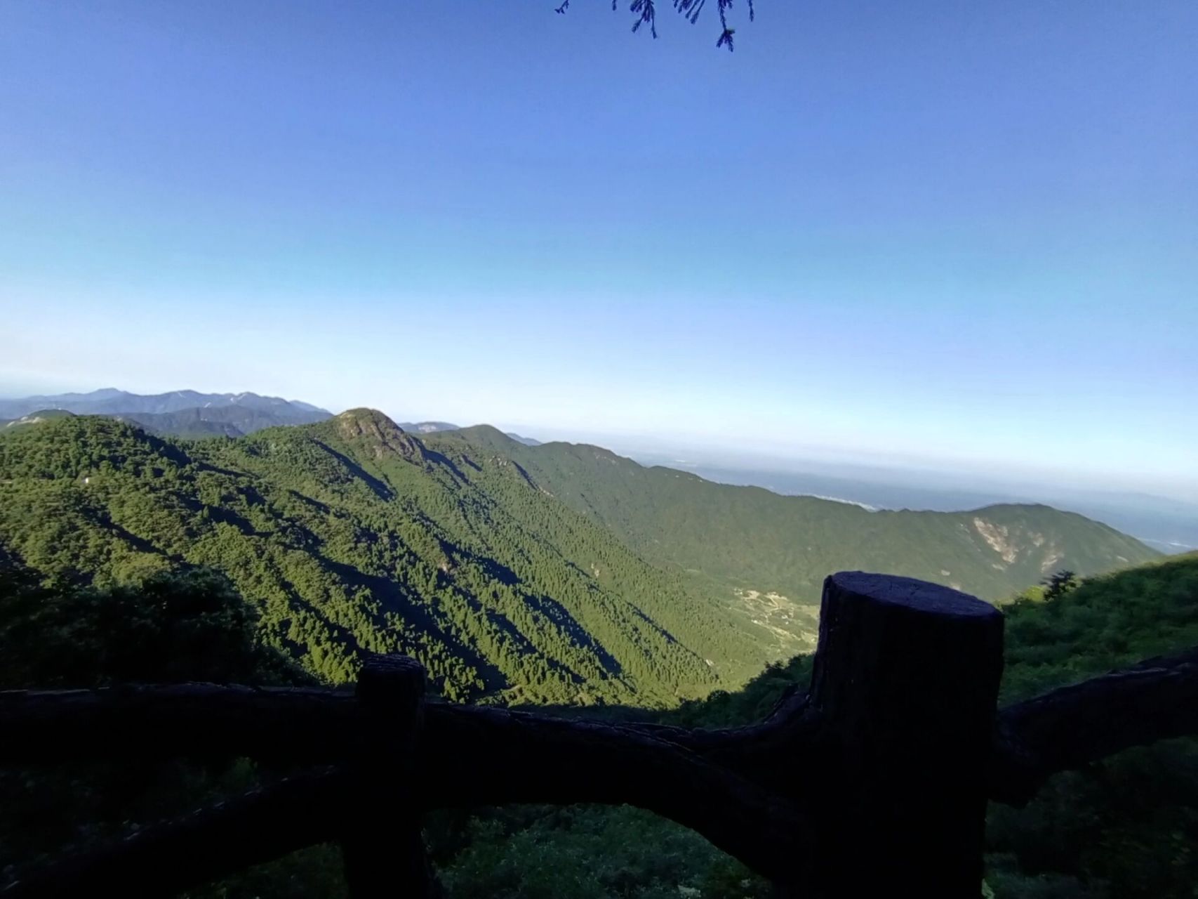 一起回味去湘西土家族苗族自治州的风景照